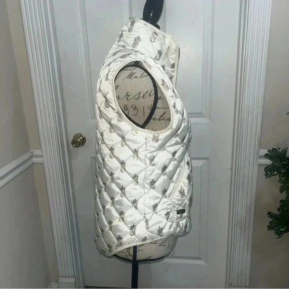 Simply southern pineapple womens vest sz med - Picture 5 of 7